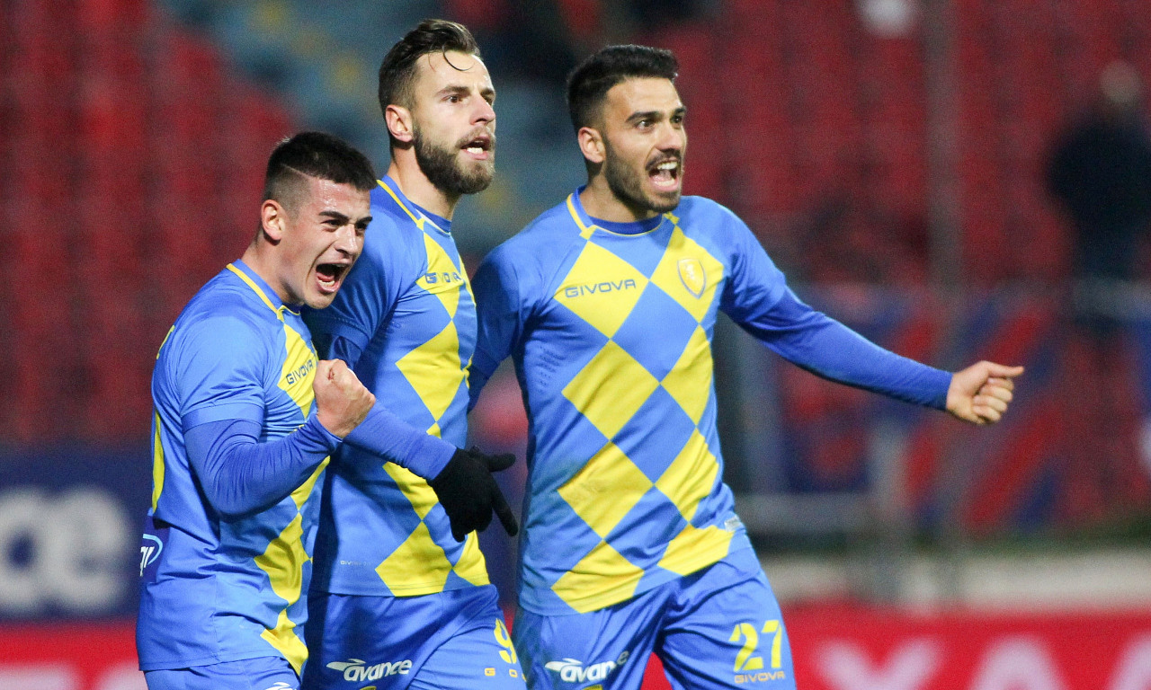 Πανιώνιος – Παναιτωλικός 1-1 (παρ.): Οι φάσεις και τα γκολ από το ματς-θρίλερ (video)