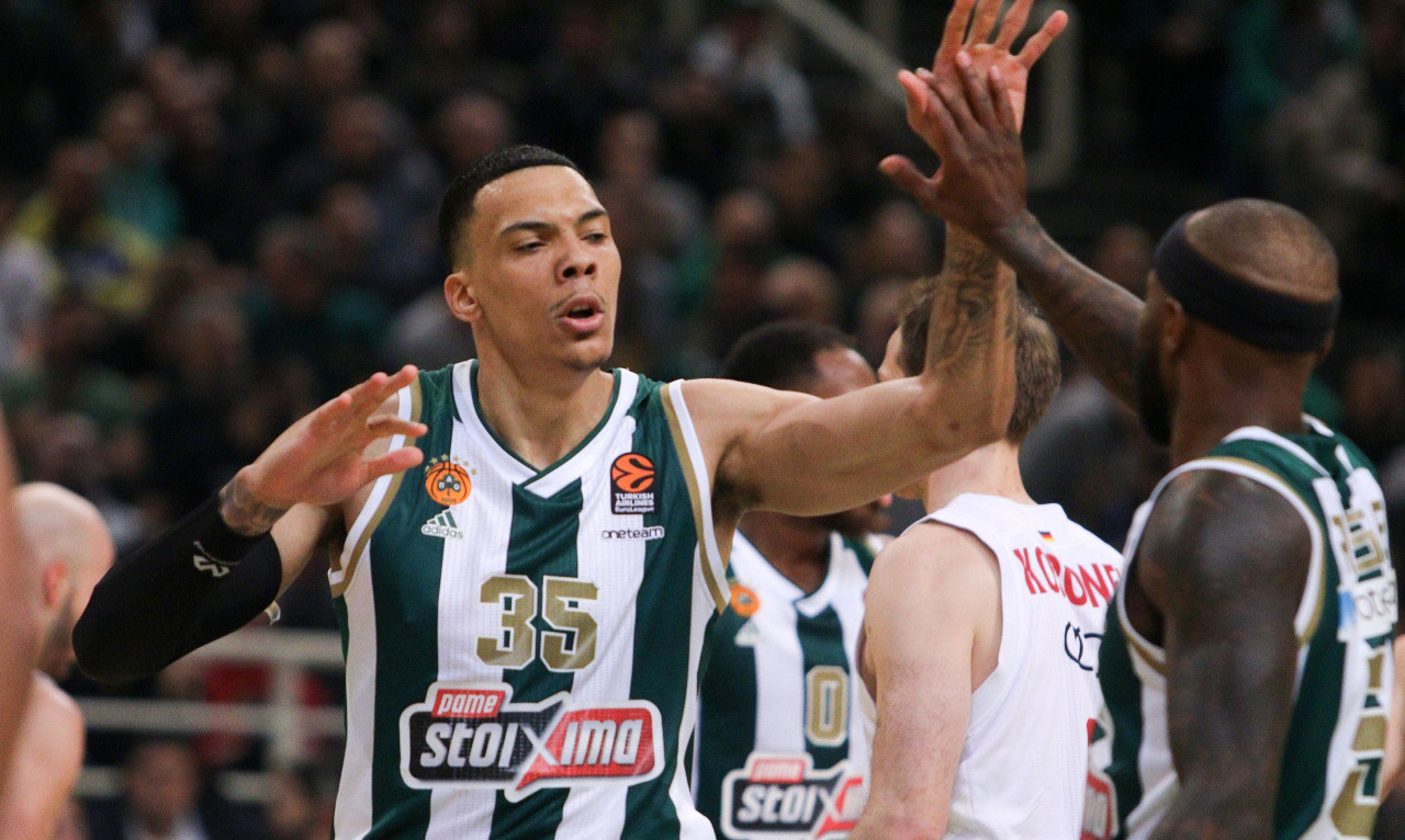 Ουάιλι: «Είμαι περήφανος για τον Παπαγιάννη»