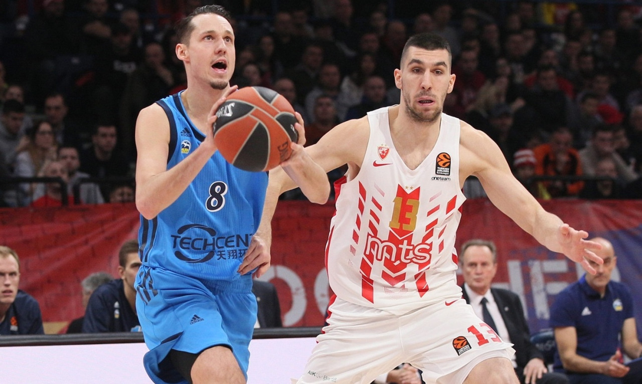 Ερυθρός Αστέρας-Άλμπα 85-94: Μετά το ΣΕΦ πέρασε και από το Βελιγράδι