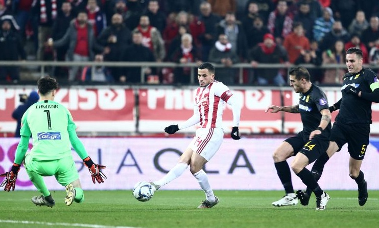 LIVE Chat Ολυμπιακός – Άρης 4-2