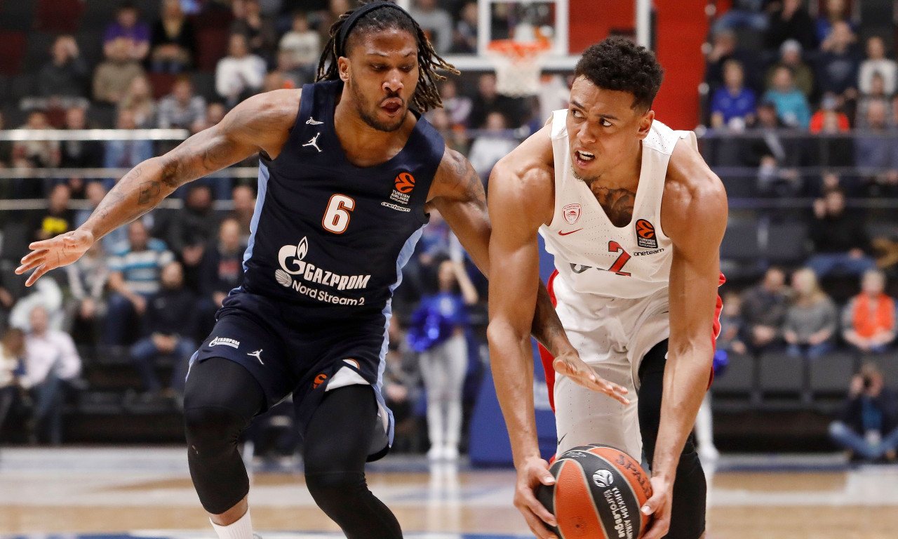 LIVE Chat Ζενίτ Αγ. Πετρούπολης – Ολυμπιακός