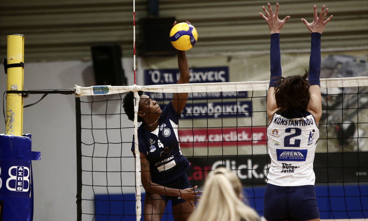 Α1 Γυναικών: Πήρε τη νίκη, έχασε βαθμό στη Βούλα ο ΑΟ Θήρας