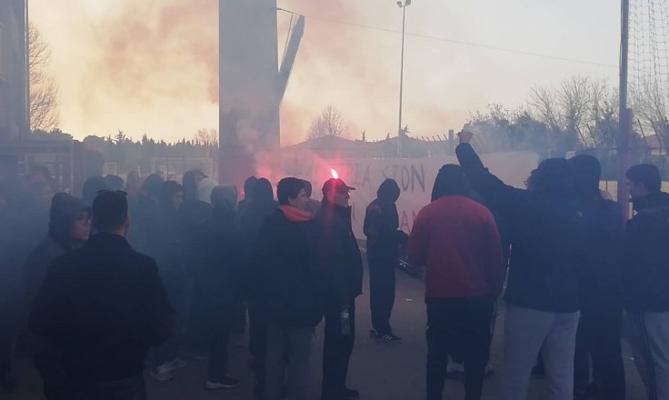 Απόλλων Πόντου: Οργή οπαδών κατά του Καλαϊτζίδη (photos)