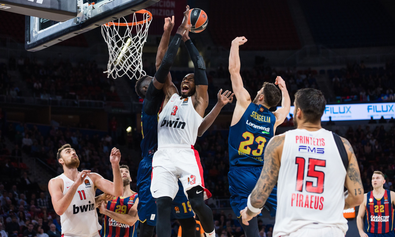 Ολυμπιακός-Μπασκόνια: Νίκη και όπου βγει