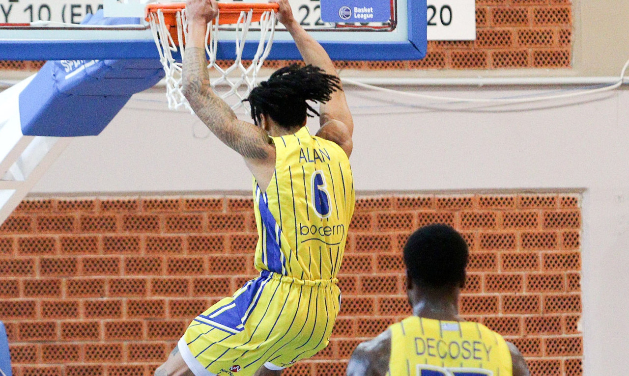 Λαύριο-Περιστέρι 75-61: Το προσγείωσε απότομα (photos)