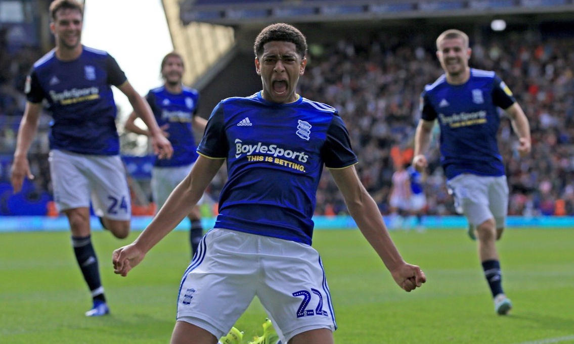 Γι' αυτό το ταλέντο «σφάζονται» Γιουνάιτεντ και Τσέλσι (photos&video)