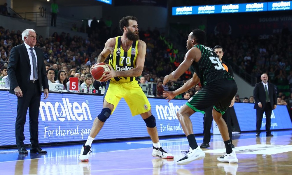 Πρώτη κούπα φέτος για την Φενέρμπαχτσε (videos)