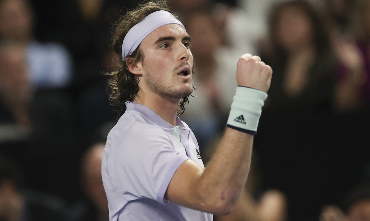 Ασταμάτητος Τσιτσιπάς: Κατέκτησε ξανά την κορυφή της Μασσαλίας (videos+photos)