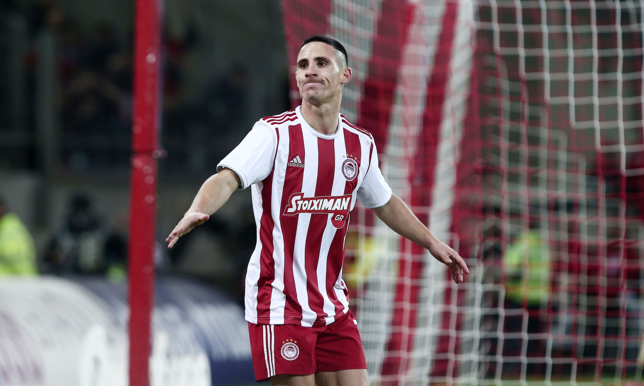 Άρσεναλ-Ολυμπιακός: «Τρελάθηκε» με την πρόκριση ο Ποντένσε! (video)