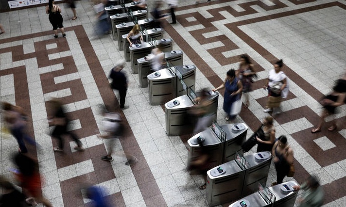 Κοροναϊός: Τα μέτρα για εργαζόμενους και επιβάτες των ΜΜΜ