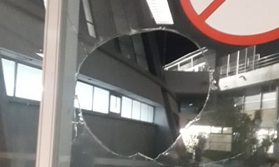 Τρεις τραυματίες αστυνομικοί από επεισόδια στο ΣΕΦ