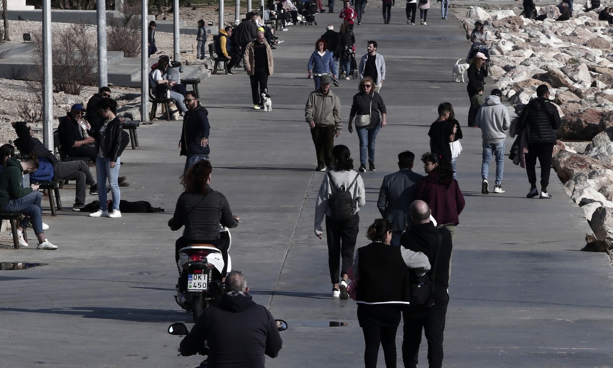 Απαγόρευση κυκλοφορίας: Το απόρρητο σχέδιο - Σε ποιες περιπτώσεις θα βγαίνουμε από τα σπίτια μας