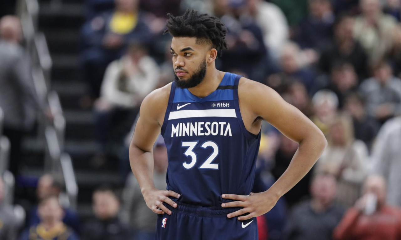 Συγκλονίζει αστέρας του NBA: «Η μητέρα μου είναι σε κώμα λόγω κορονοϊού» (video)