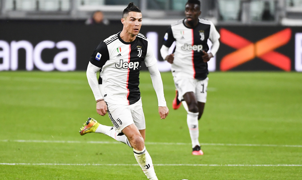 Κορονοϊός: Δέχθηκε την μείωση των αποδοχών του ο Κριστιάνο Ρονάλντο