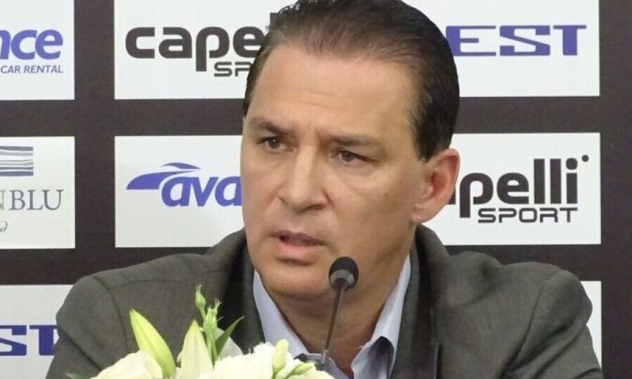 Φανατικός Ολυμπιακός ο Πρασσάς, αλλά θέλει την Καλαμάτα στη Super League