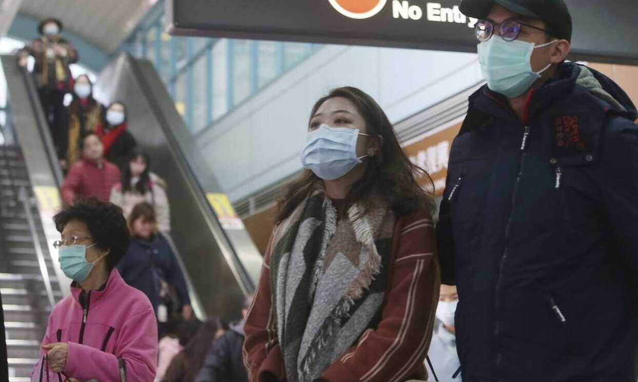 Κορονοϊός: Απίστευτο μέτρο - Ηλεκτρονικά βραχιολάκια για όσους σπάνε την καραντίνα