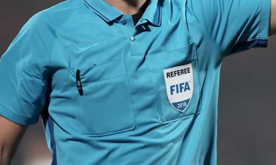 Θετικός στον κορονοϊό διεθνής διαιτητής