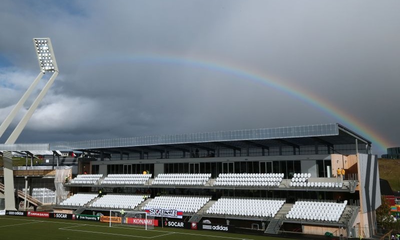 Κορονοϊός: Μυθικές οδηγίες σε ποδοσφαιριστές – «Μην φυσάτε τη μύτη και μην φτύνετε»