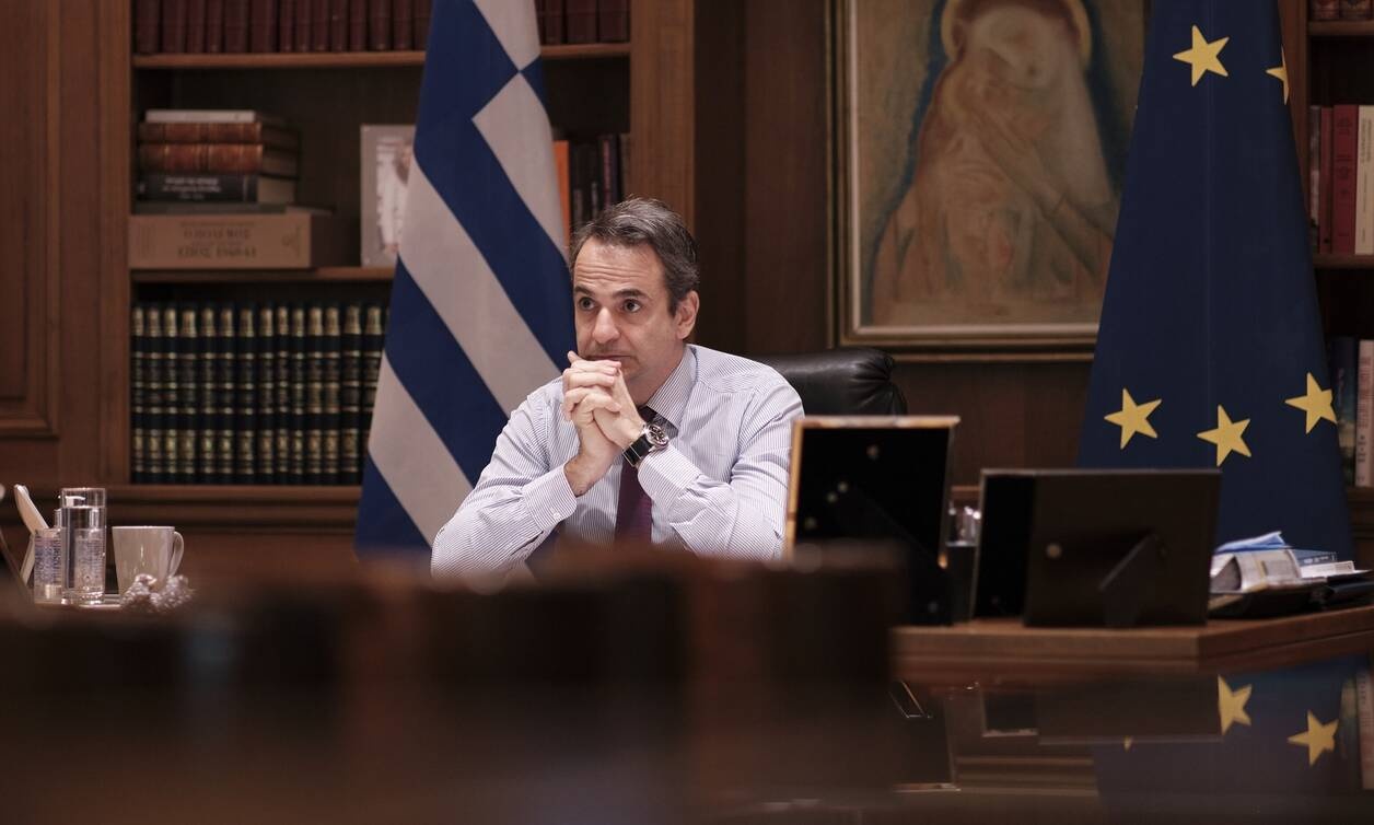 Πέτσας: Την Τρίτη στις 18:00 το διάγγελμα Μητσοτάκη για την άρση των μέτρων