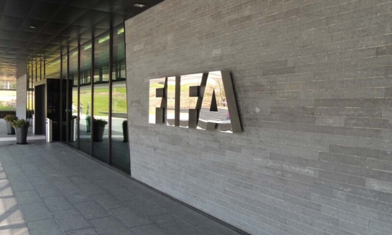 Κορονοϊός: Πρόταση-βόμβα για πέντε αλλαγές!