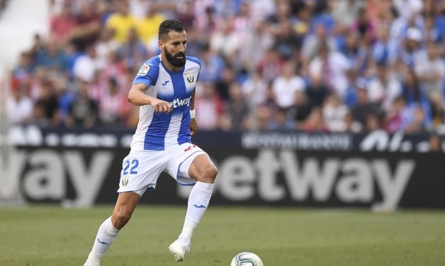 Κορονοϊός: Μείωση μισθών και στη Λεγανές