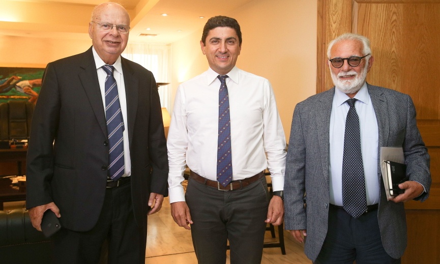 ΕΟΚ σε Αυγενάκη: «Δεν είναι ευθύνη της ομοσπονδίας η συνέχιση των αγώνων»