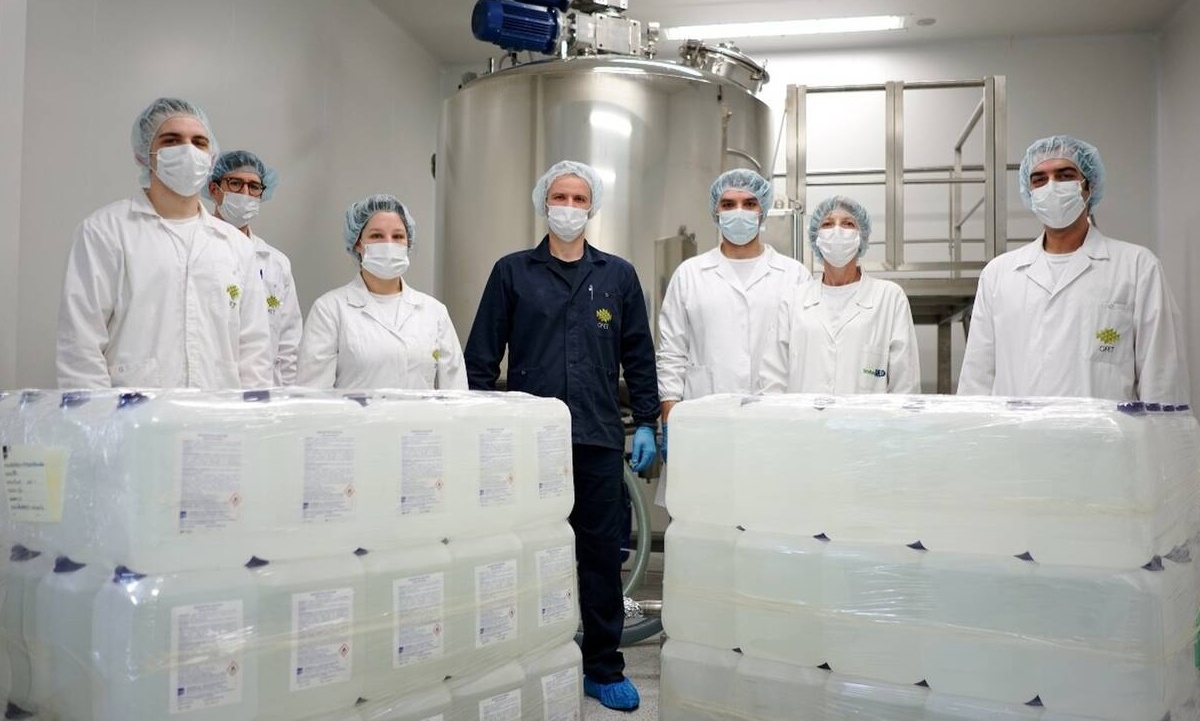 Κορονοϊός: Πάνω από 14.000 λίτρα αντισηπτικού για το ΕΣΥ διέθεσε δωρεάν η InterMed