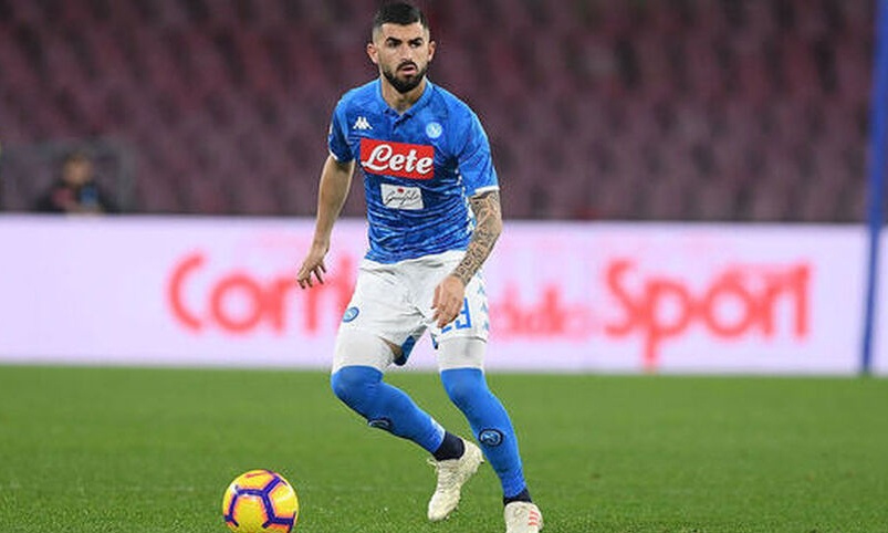 Νάπολι: Αποχωρεί ο Χισάι