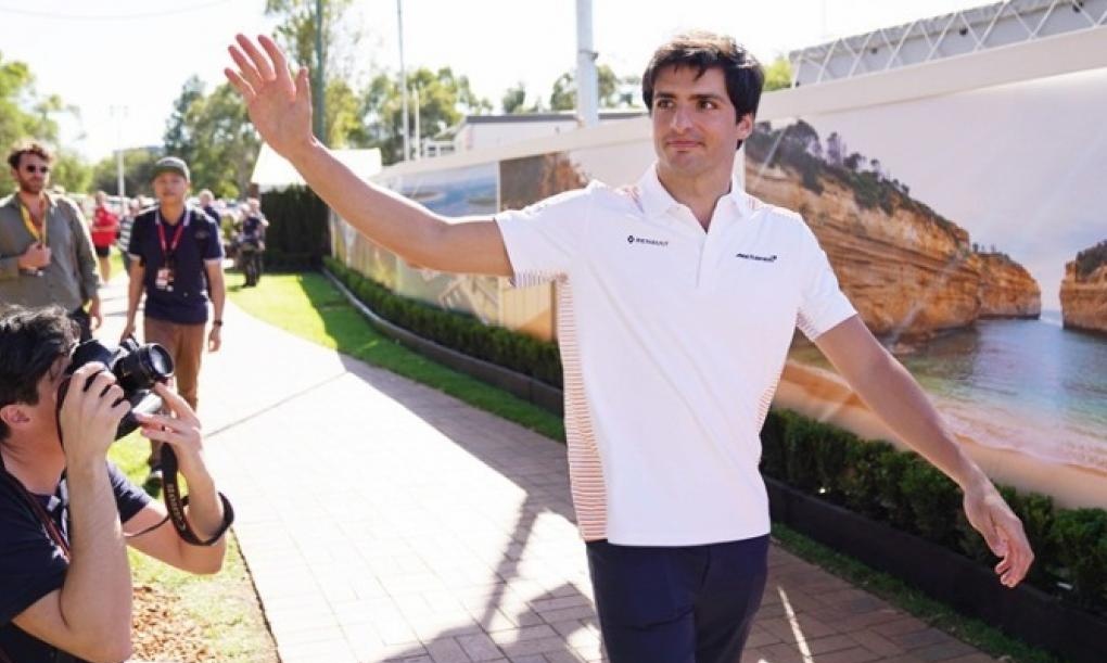 Φόρμουλα Ένα: Η Ferrari επέλεξε τον Σάινθ για «αντί-Φέτελ»