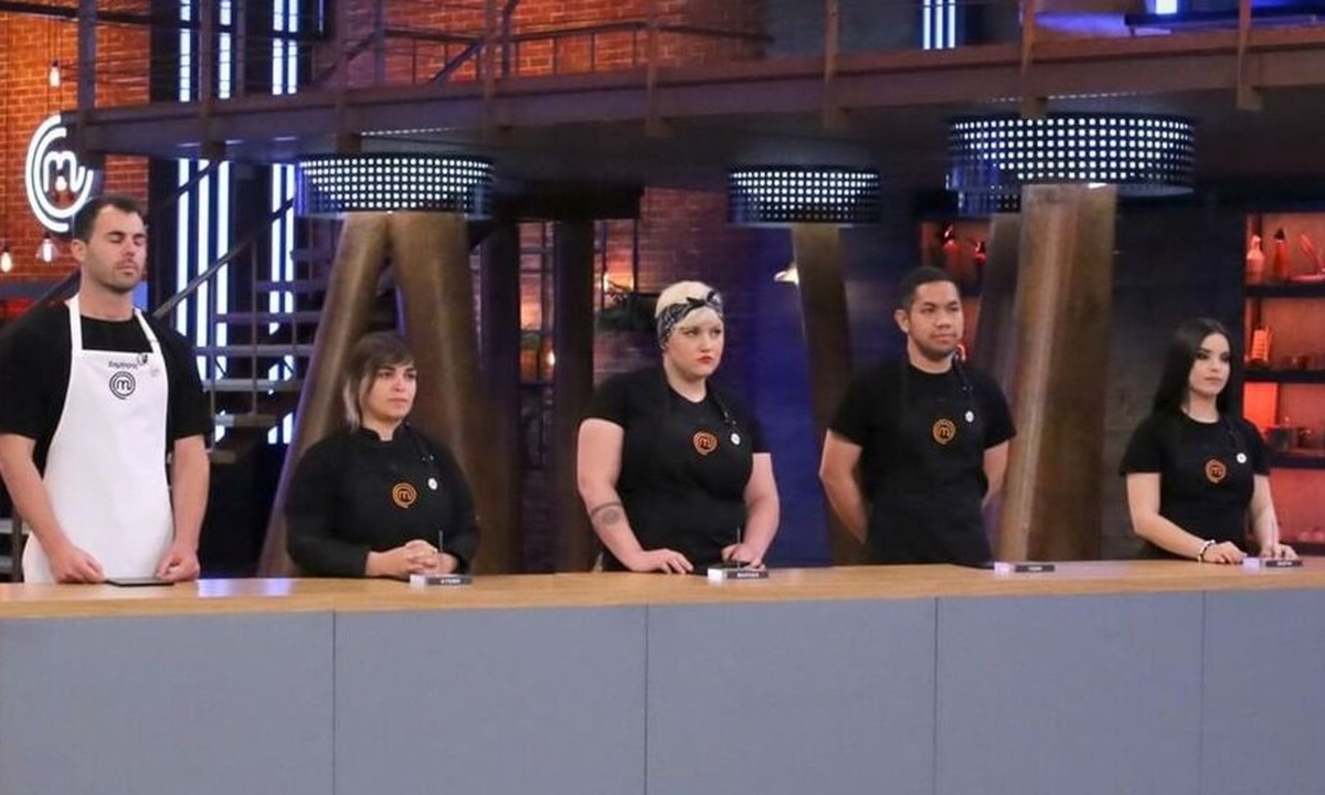 MasterChef 4: Νέα κόντρα! «Η σχέση της Μαρίας με τον Μπέλλο δεν είναι ειλικρινής»! (video)