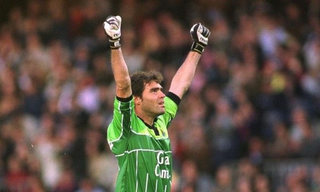 Ο τερματοφύλακας που σκόραρε δυο φορές σε έναν αγώνα Primera Division (video)