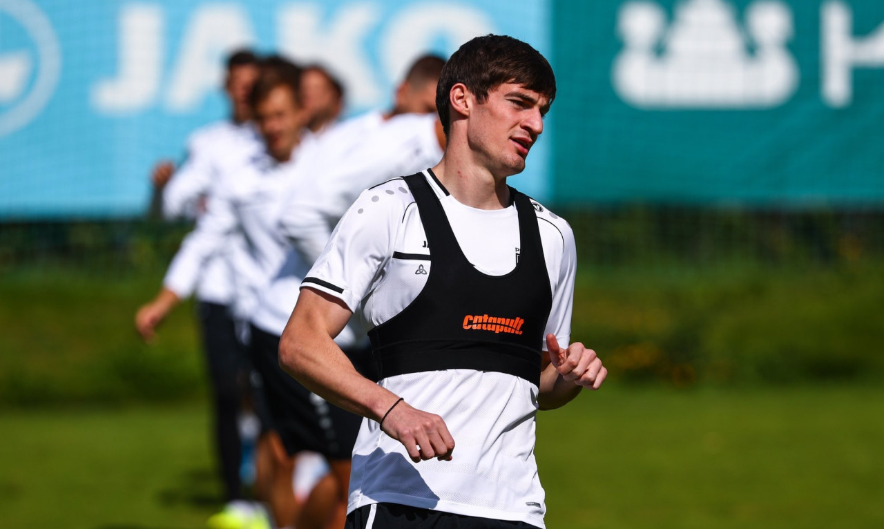 Κορονοϊός: Δεύτερο θετικό κρούσμα ποδοσφαιριστή στη Ρωσία