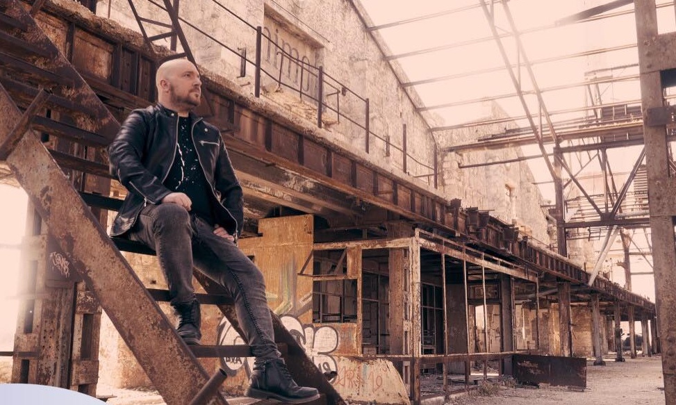 Kυκλοφόρησε το εντυπωσιακό video clip του Γιώργου Ψαρρού