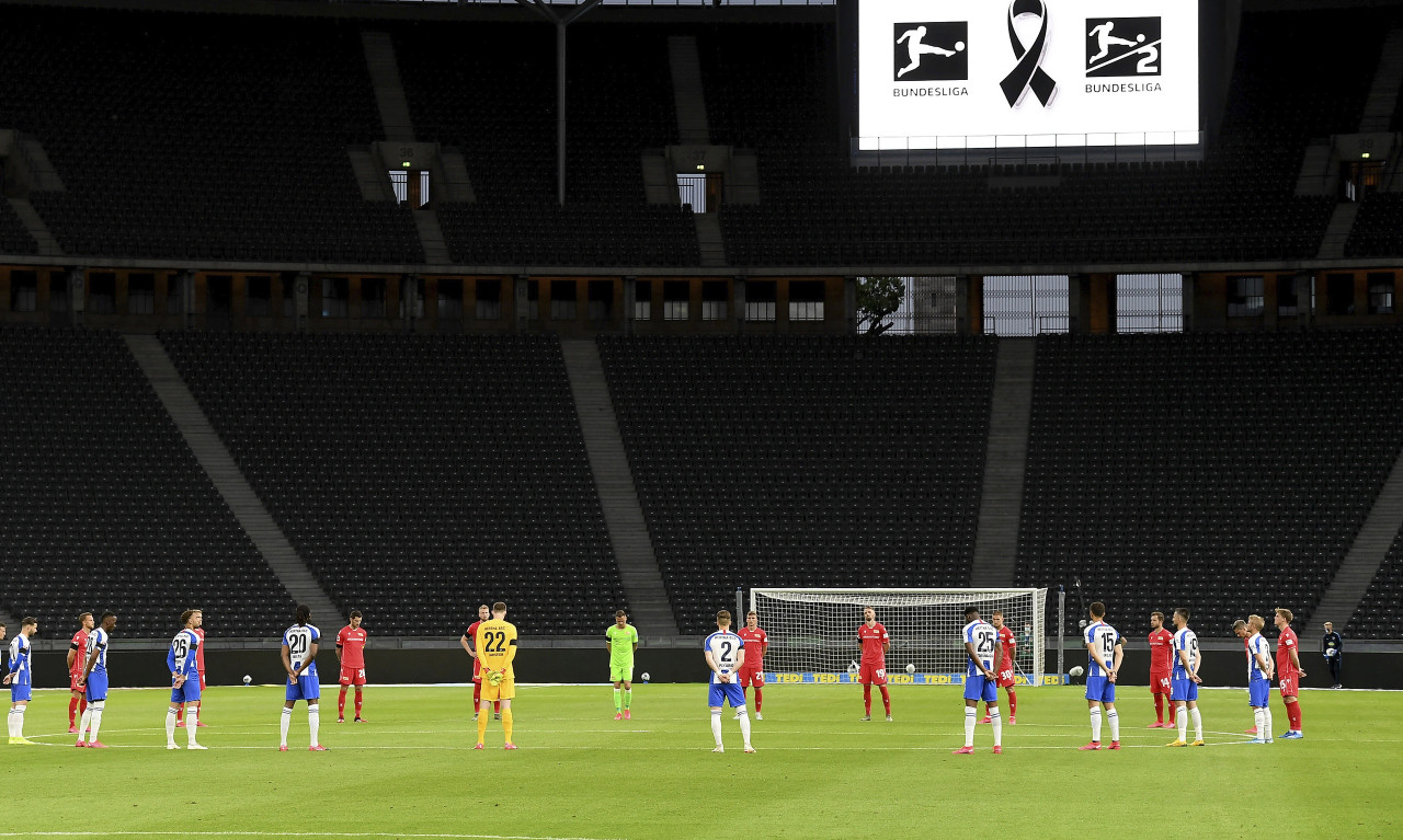 Bundesliga: Ενός λεπτού σιγή στο ντέρμπι του Βερολίνου (video)