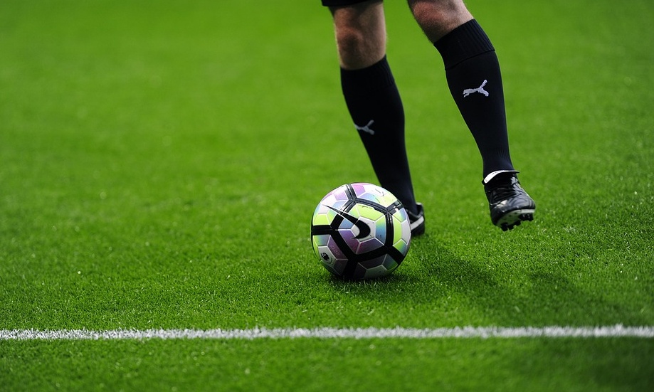 ΣΟΚ: Ποδοσφαιριστής βρέθηκε νεκρός στο σπίτι του (photos&video)