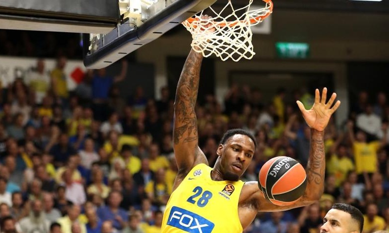 Euroleague: Ρωσικές «σειρήνες» για Μπλακ (video)