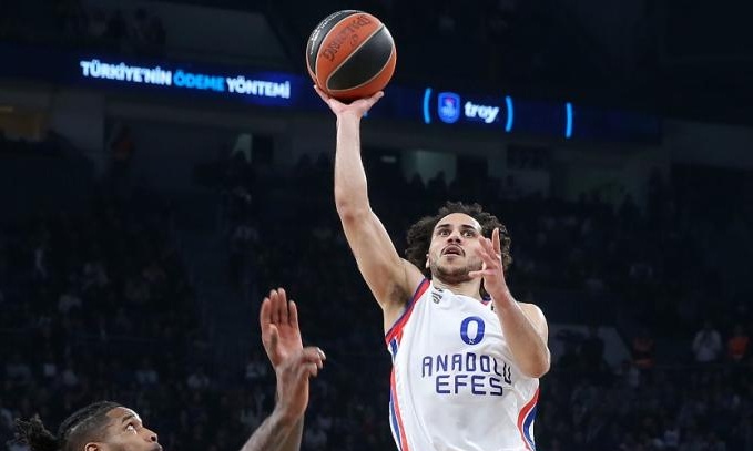 Euroleague: Focus στον Σέιν Λάρκιν (video)