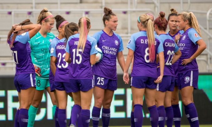 Κορονοϊός-ΗΠΑ: Δέκα κρούσματα σε γυναικεία ομάδα ποδοσφαίρου