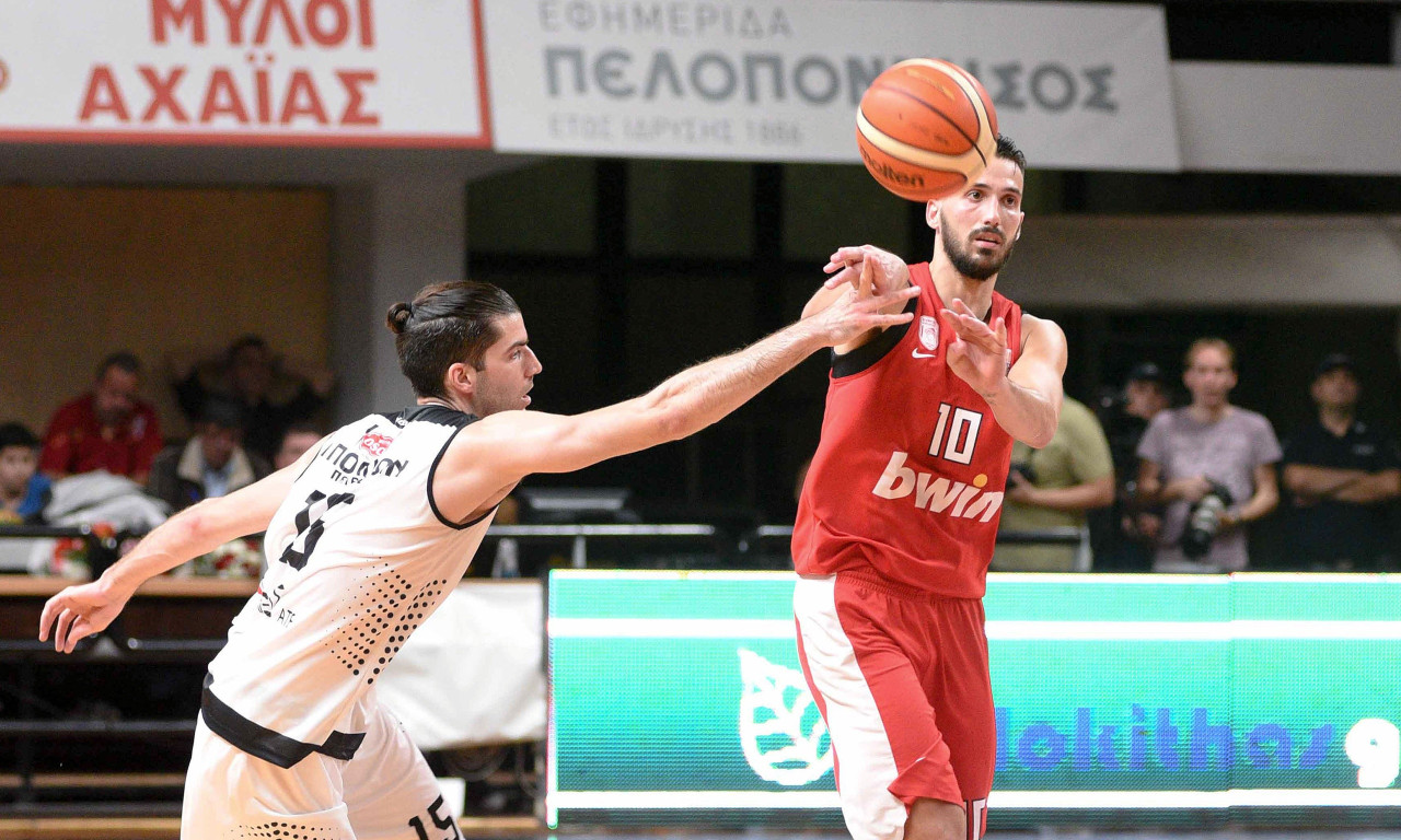 Απόλλων Π.: Ανανεώνει ο Ζούμπος