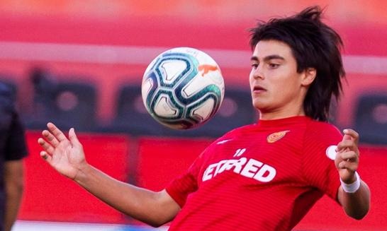 Λούκα Ρομέρο: Το wonderkid με μαλλί 90's που θέλει να ξεπεράσει τον Μέσι (videos+photos)
