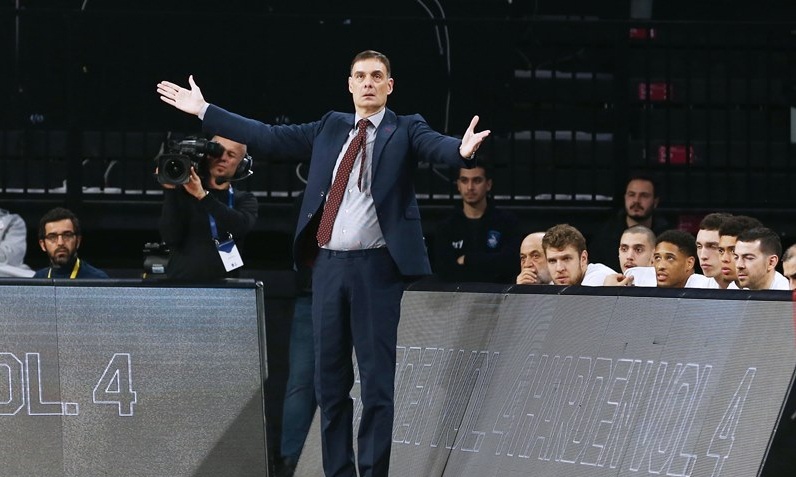 Ολυμπιακός: Οι αποχωρήσεις ξεκίνησαν στο ΣΕΦ