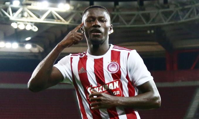 Ολυμπιακός: Σενάρια για Καμαρά και Μίλαν