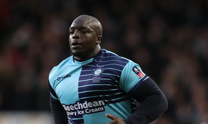 Φοβερός: Πήγε στην προπόνηση με μπλούζα Λίβερπουλ και έφαγε πρόστιμο (video)