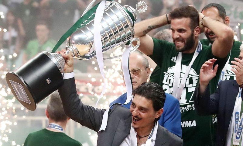 Αφού ο Δημήτρης δεν έβαζε λεφτά, γιατί να πέσει το μπάτζετ;