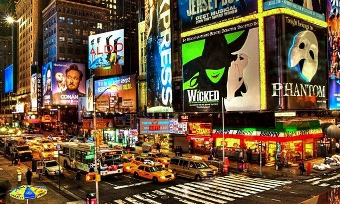 Tα θέατρα του Μπρόντγουεϊ θα παραμείνουν κλειστά έως τον Ιανουάριο του 2021