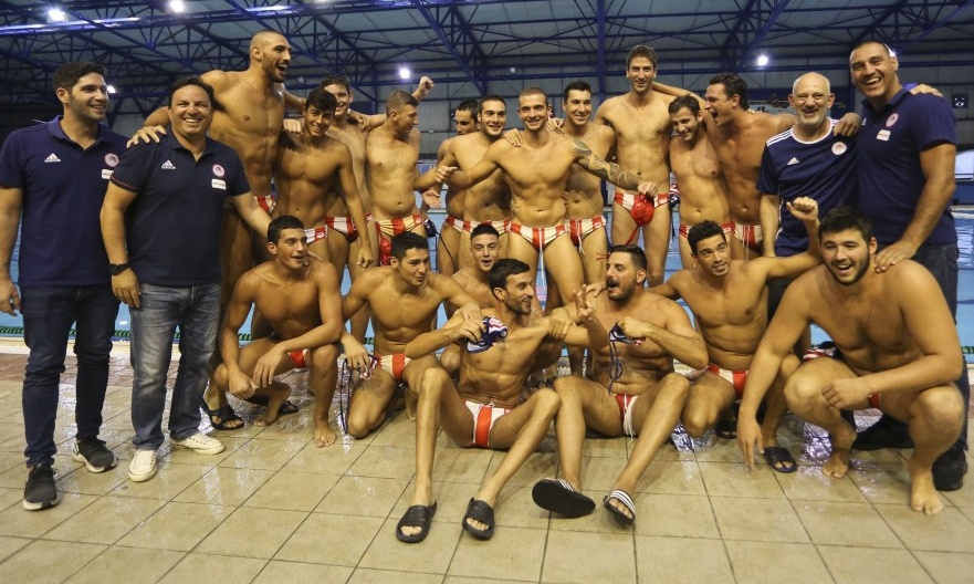 Ο Ολυμπιακός πρωταθλητής στην Α1 πόλο ανδρών, με 20-6 επί του Εθνικού
