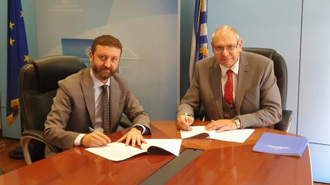 Προς απλούστευση οι διαδικασίες απόκτησης ιθαγένειας