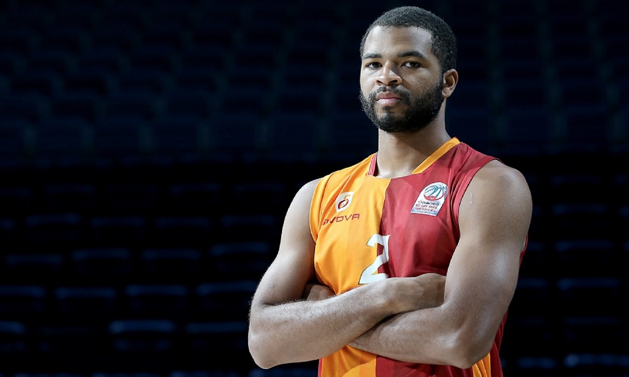 Α. Χάρισον: «Ως το τέλος στην Euroleague»