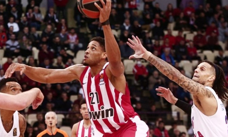 Στην Ζαλγκίρις ο Ρούμπιτ