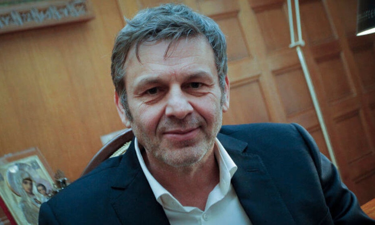 Απόστολος Γκλέτσος: Αυτή είναι η καλλονή 18χρονη κόρη του!